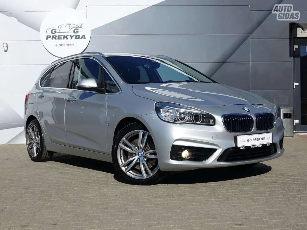 BMW 225 Active Tourer 2017 nuotrauka