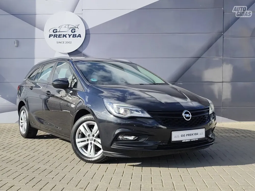 Opel Astra 2016 nuotrauka