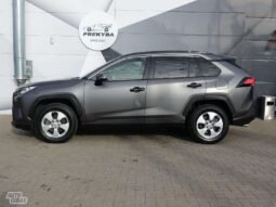 Toyota RAV4 pilnas