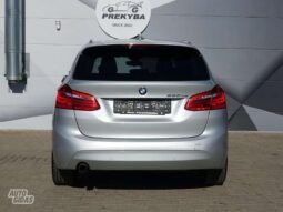 BMW 225 Active Tourer pilnas