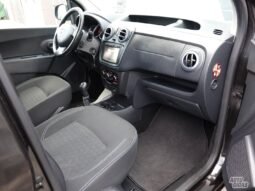 Dacia Dokker pilnas