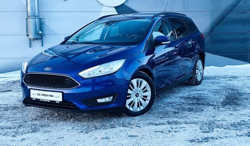 Ford Focus pilnas