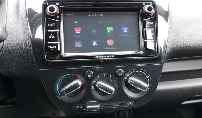 Mitsubishi Space Star pilnas