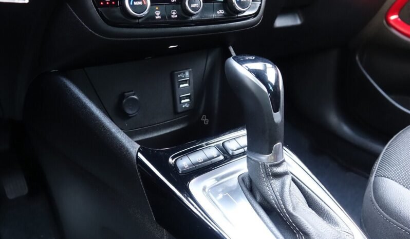 Opel CROSSLAND pilnas