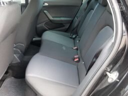 Seat Arona pilnas