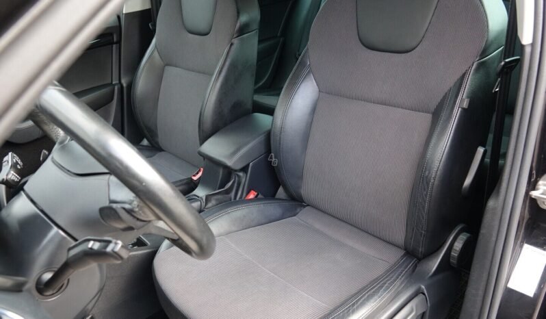 Skoda Octavia pilnas