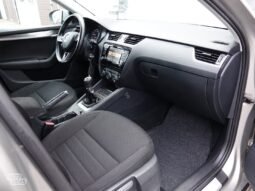 Skoda Octavia Scout pilnas
