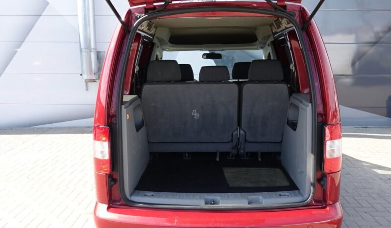 Volkswagen Caddy pilnas