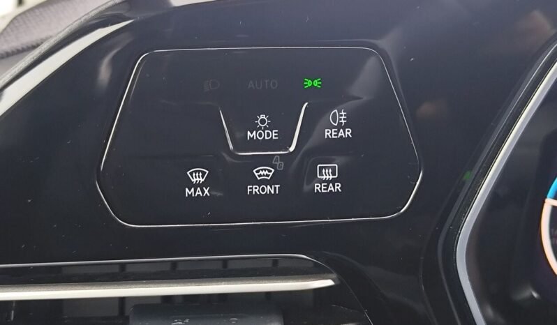 Volkswagen Caddy pilnas