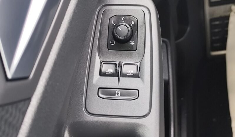 Volkswagen Caddy pilnas