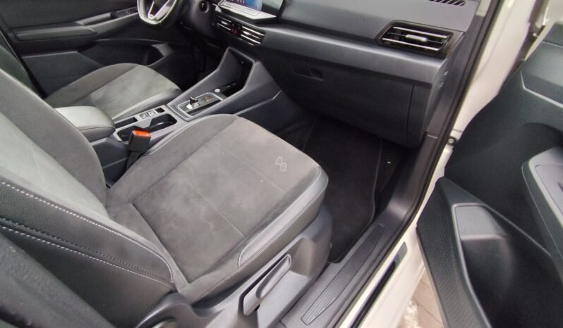 Volkswagen Caddy pilnas