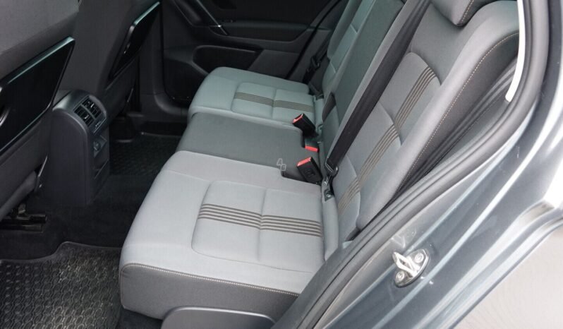 Volkswagen Golf Sportsvan pilnas