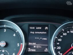 Volkswagen Golf pilnas