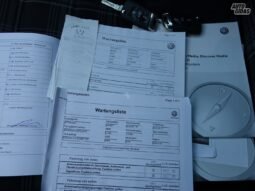 Volkswagen Golf pilnas