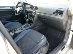 Volkswagen Golf pilnas