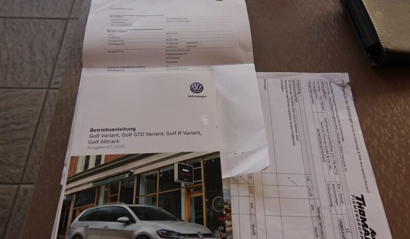 Volkswagen Golf pilnas