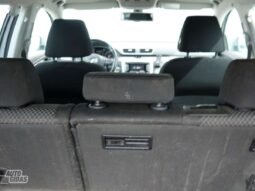 Volkswagen Passat pilnas