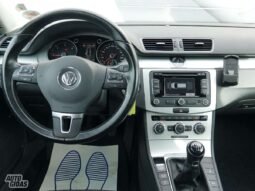 Volkswagen Passat pilnas