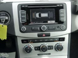 Volkswagen Passat pilnas