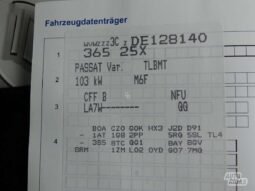 Volkswagen Passat pilnas