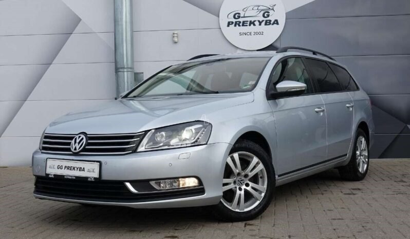 Volkswagen Passat pilnas