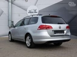 Volkswagen Passat pilnas