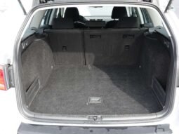 Volkswagen Passat pilnas