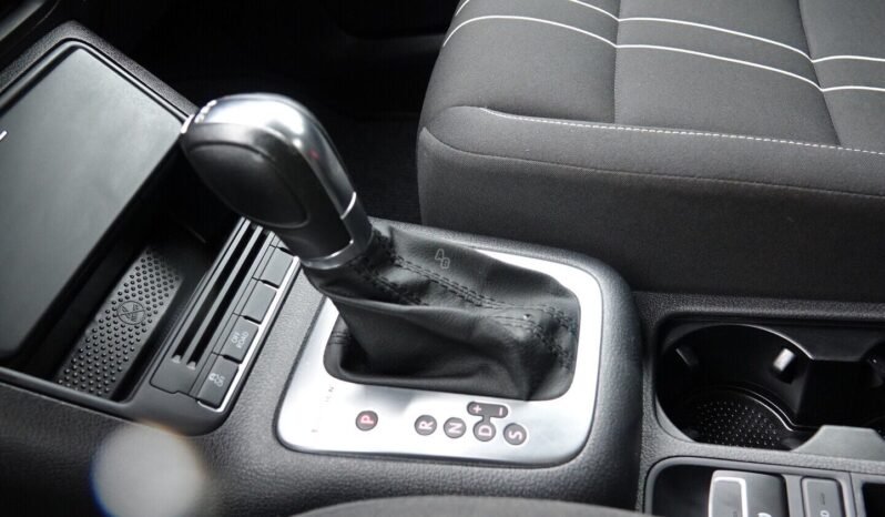 Volkswagen Tiguan pilnas