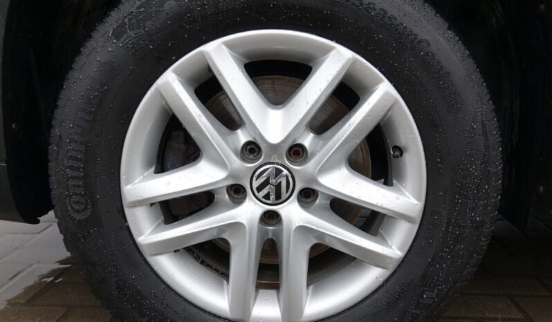 Volkswagen Tiguan pilnas