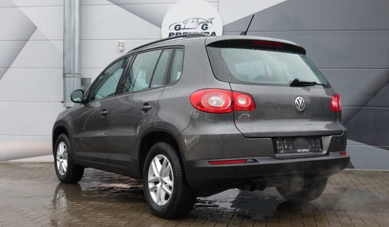 Volkswagen Tiguan pilnas