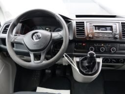 Volkswagen Transporter pilnas