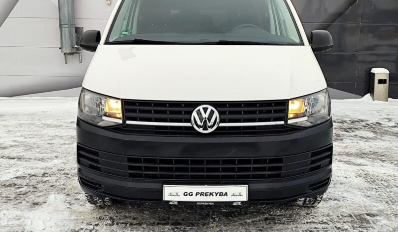 Volkswagen Transporter pilnas
