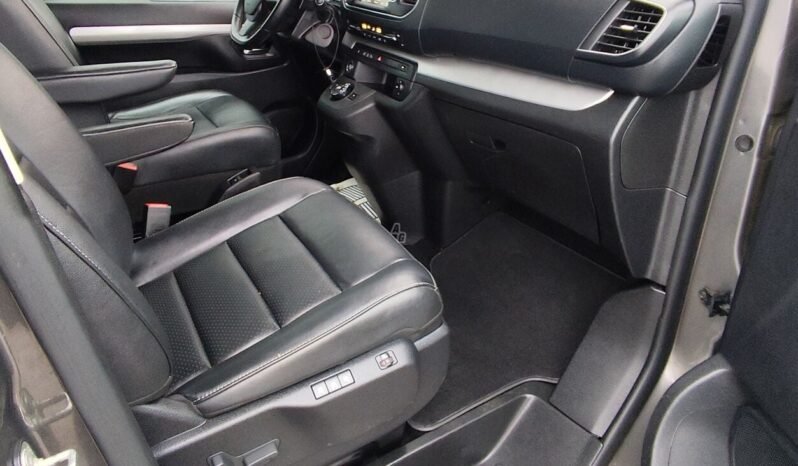 Opel Zafira Life full