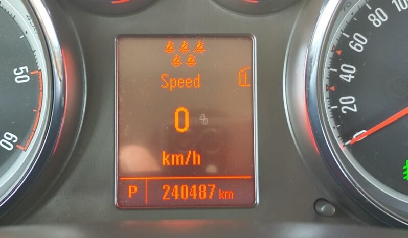 Opel Zafira Tourer full