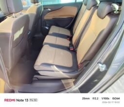 Opel Zafira Tourer full
