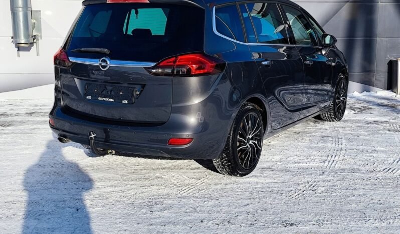 Opel Zafira Tourer full