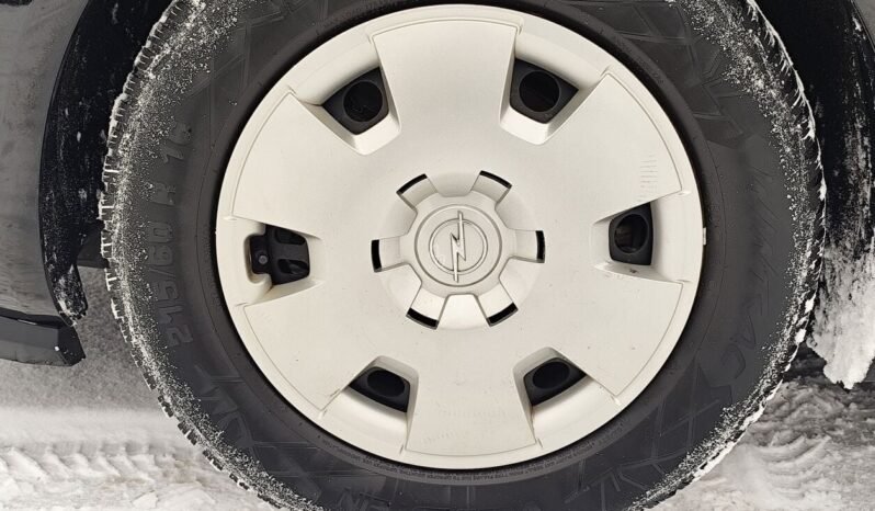 Opel Zafira Tourer full