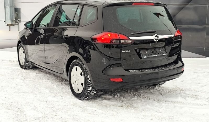 Opel Zafira Tourer full