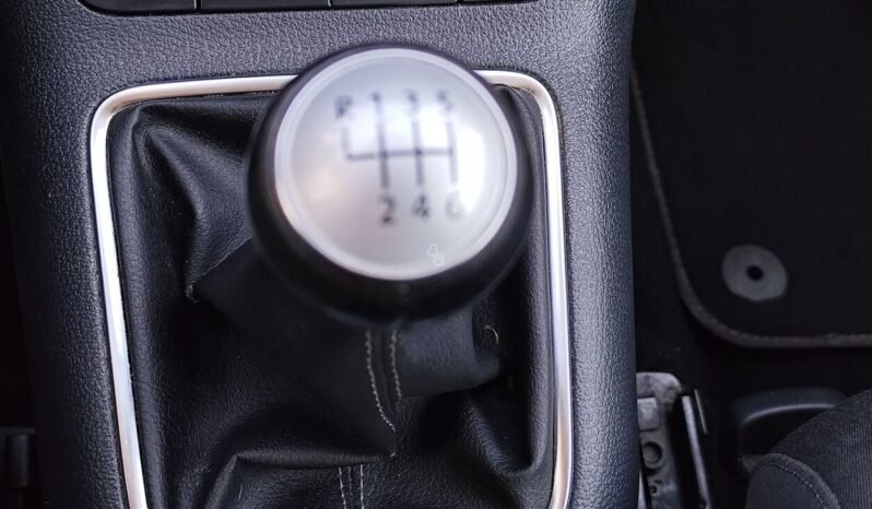 Volkswagen Golf Plus full