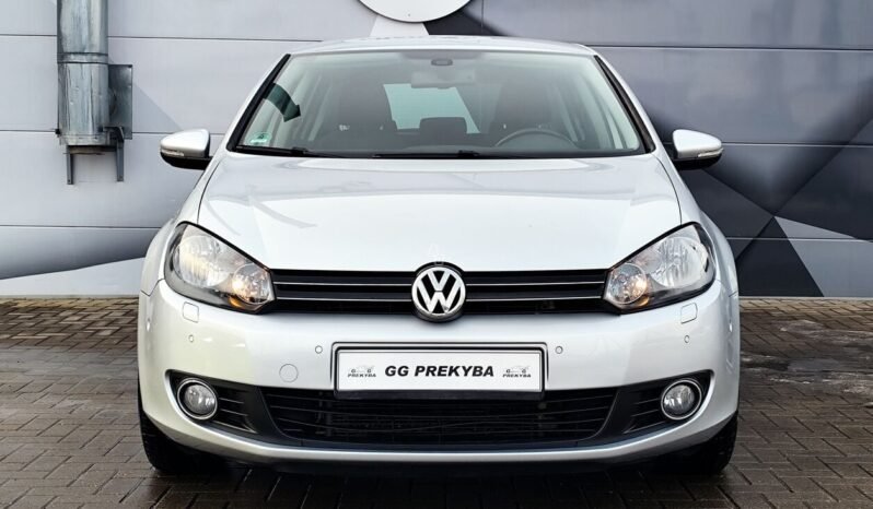 Volkswagen Golf full