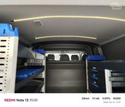 Volkswagen Transporter full