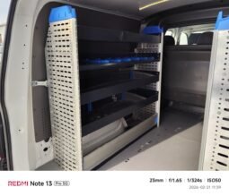 Volkswagen Transporter full