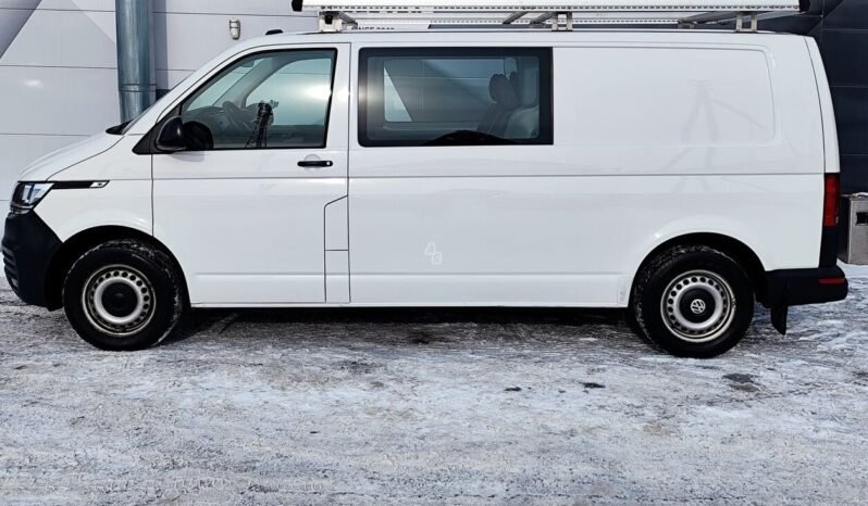 Volkswagen Transporter full