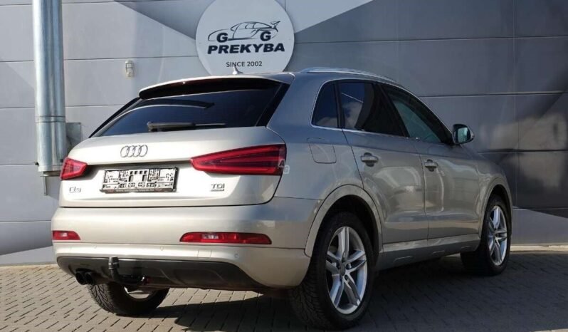 Audi Q3 pilnas