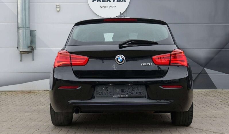 BMW 120 pilnas