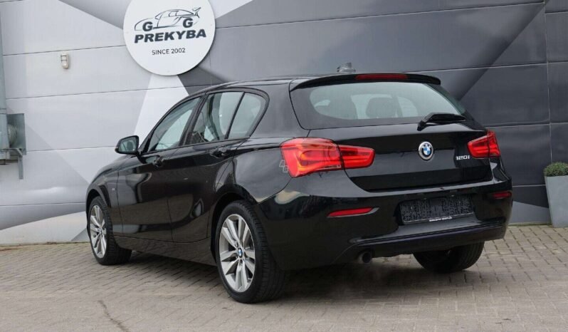 BMW 120 pilnas