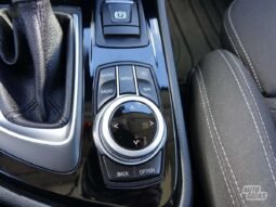 BMW 225 Active Tourer pilnas