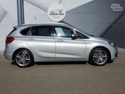 BMW 225 Active Tourer pilnas