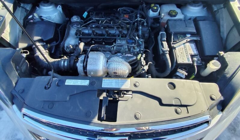 Chevrolet Orlando pilnas