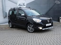 Dacia Dokker pilnas